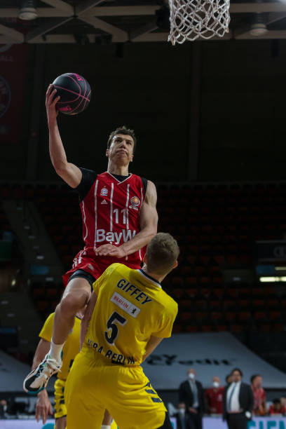 与不懈追求 与不懈追求