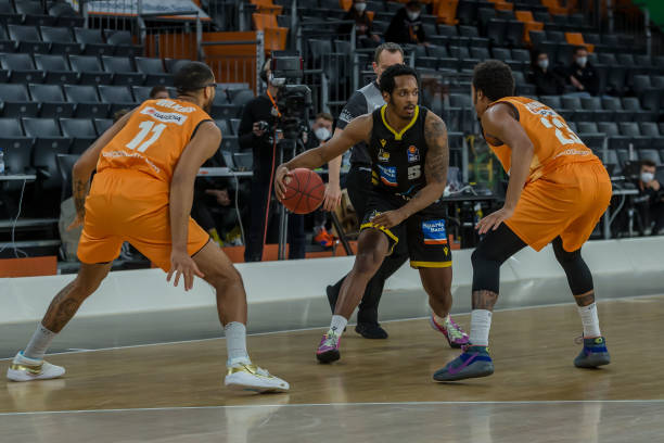 容堪称经典 容堪称经典