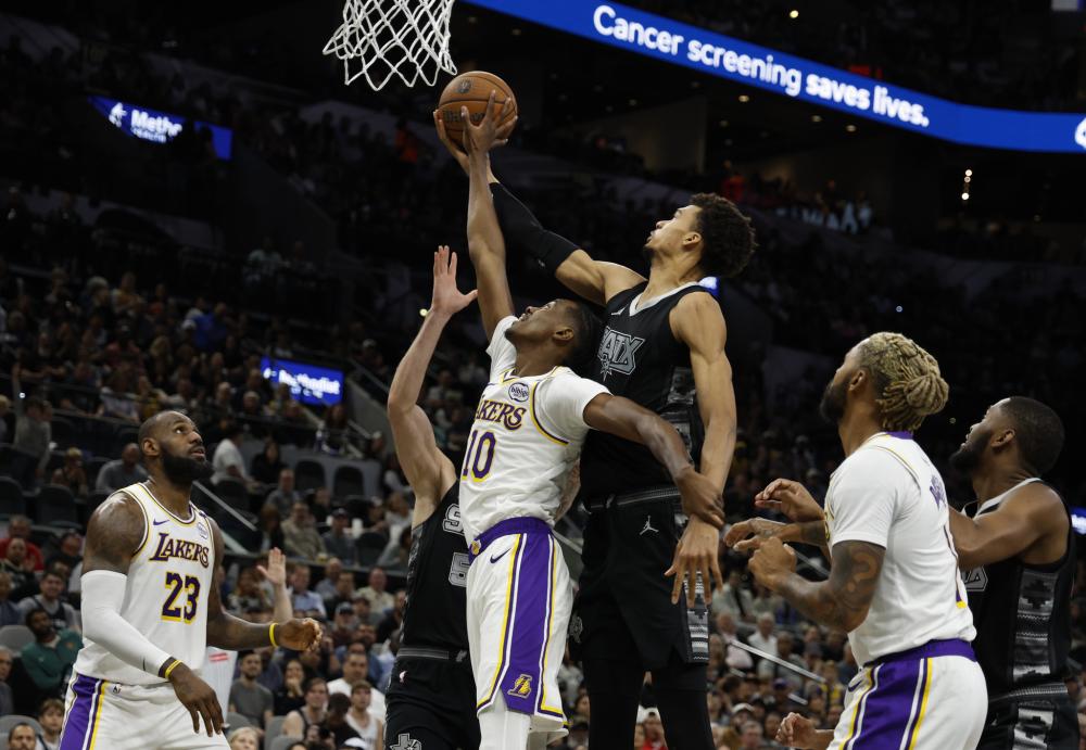 球员激烈对 球员激烈对