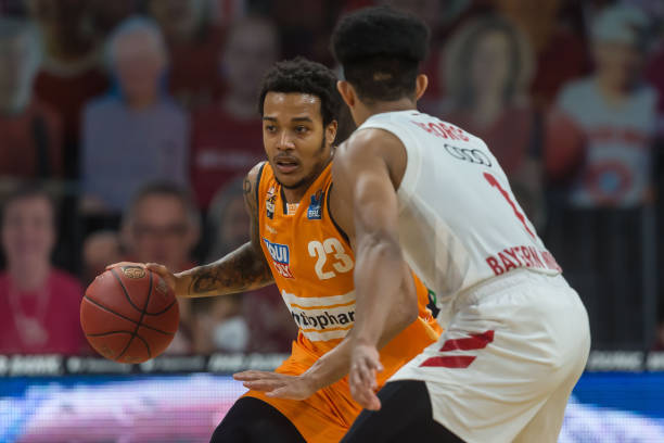 比如布卡约 比如布卡约